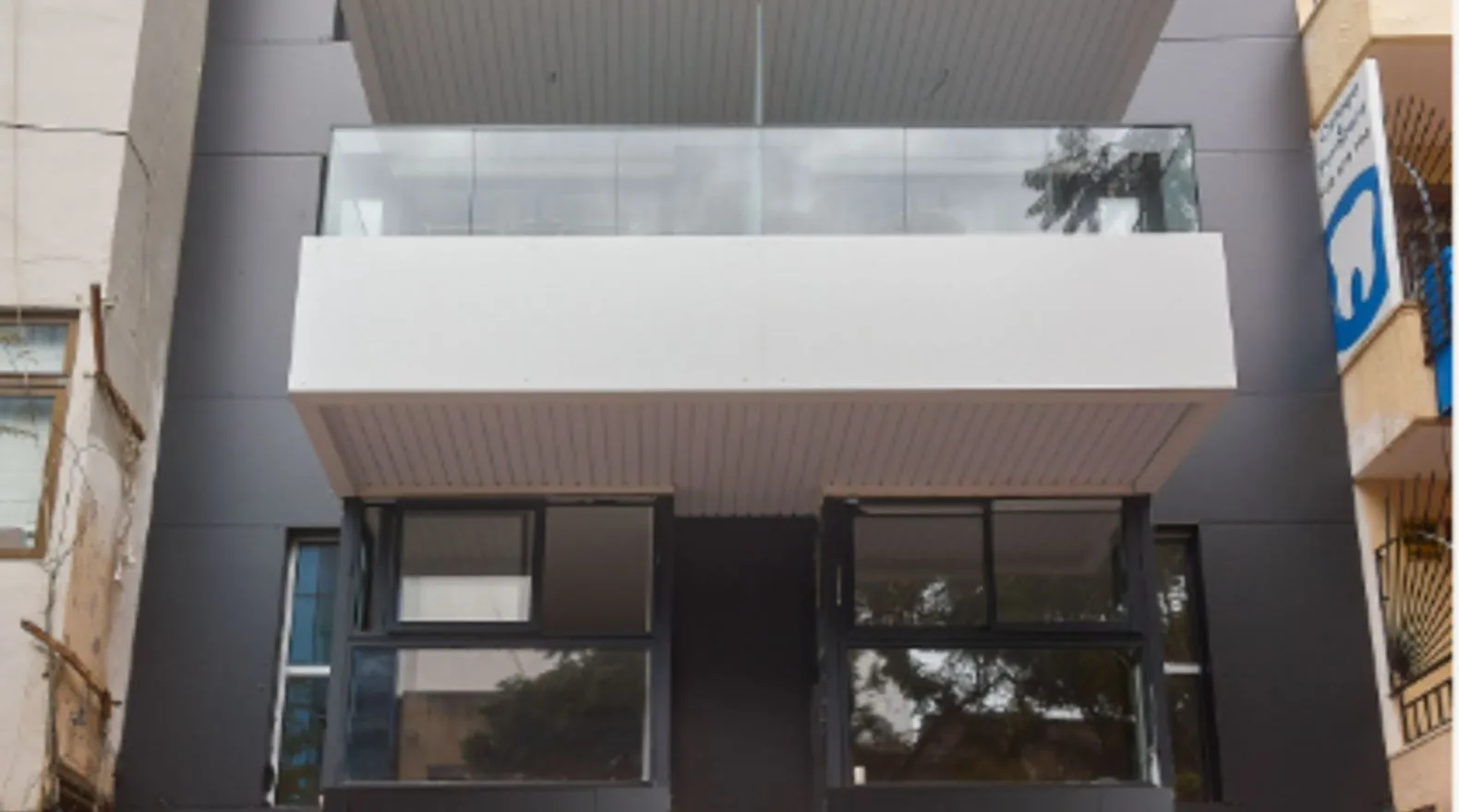Edificio Centro Building