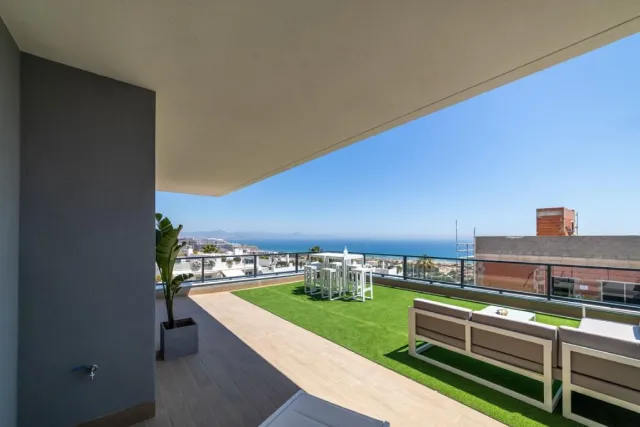 Iconic - Gran Alacant