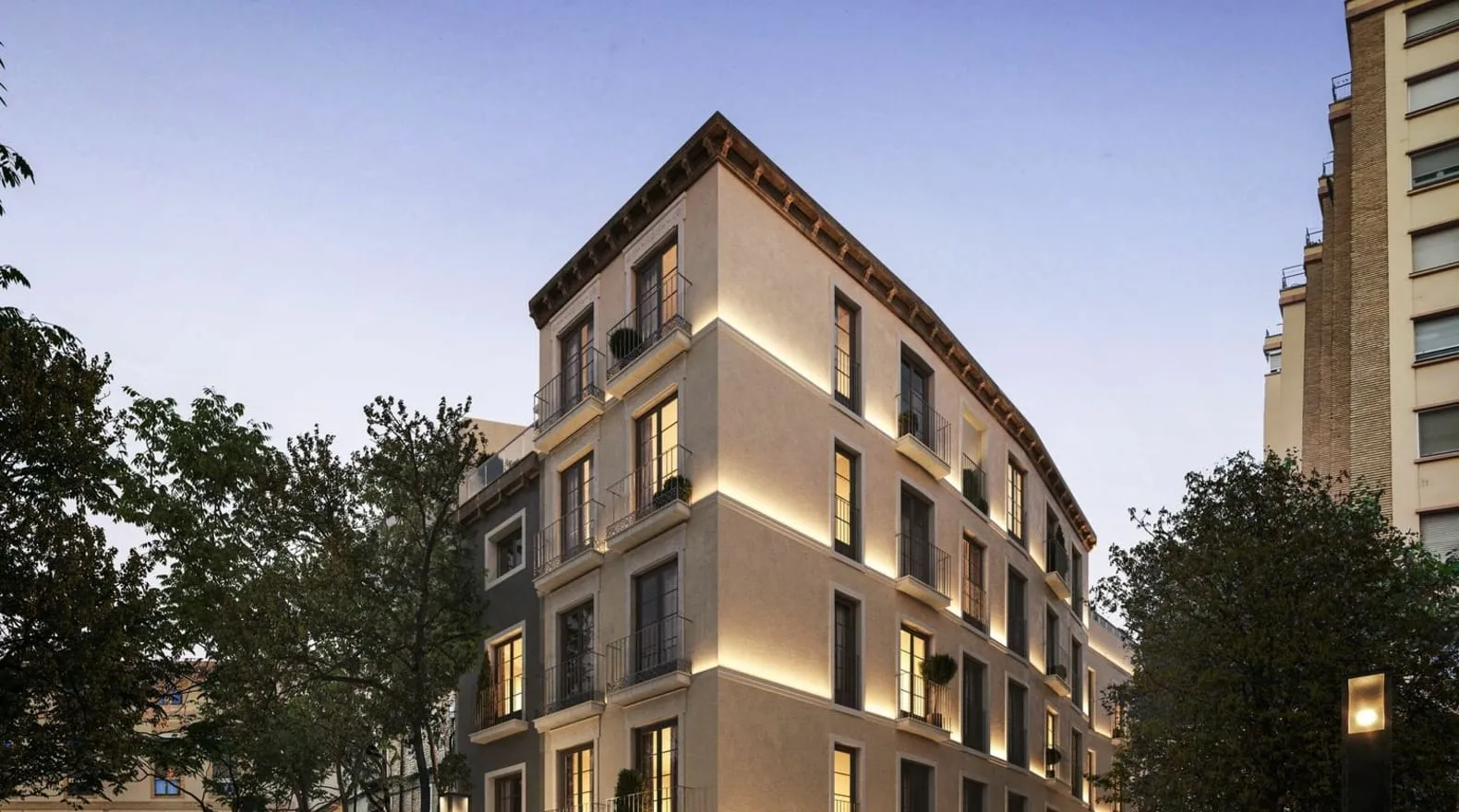 Puerta Este-I