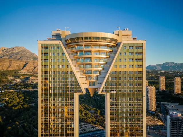 DIAMONDS RESIDENCES BY INTEMPO