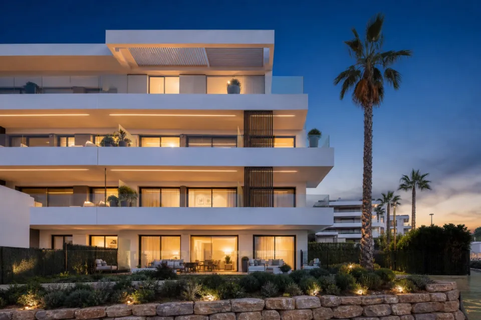 Apartamento luminoso con vistas panorámicas al mar en Fuengirola